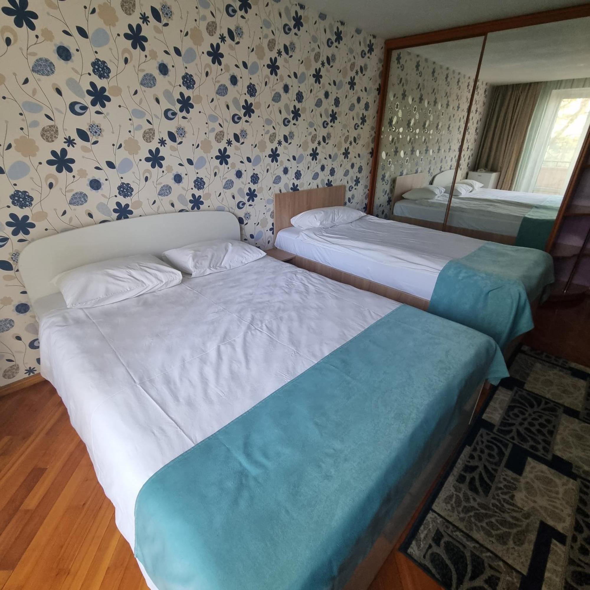 Hotel Home Sweet Home Кишинёв Экстерьер фото