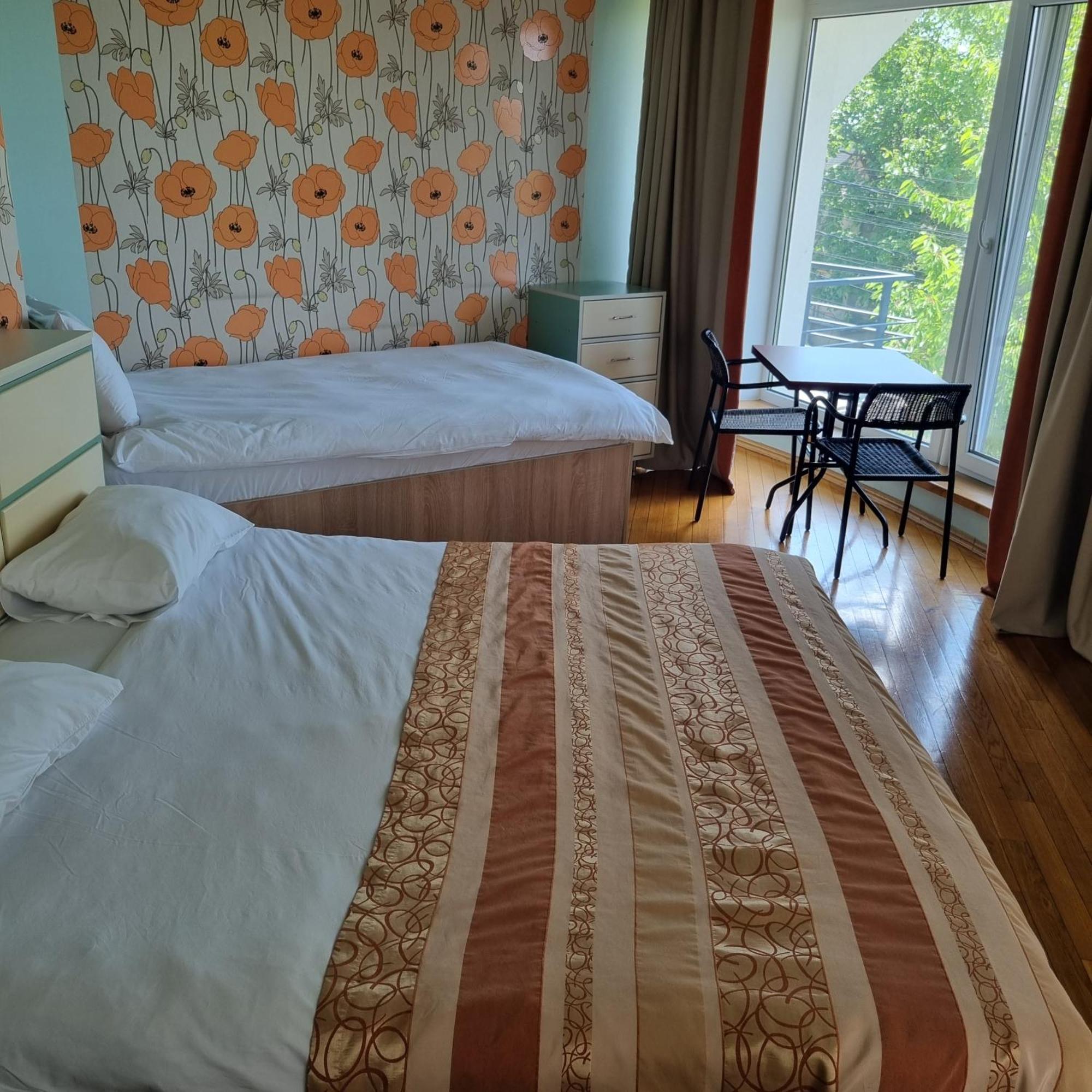 Hotel Home Sweet Home Кишинёв Экстерьер фото