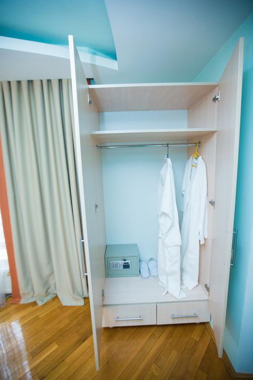 Hotel Home Sweet Home Кишинёв Экстерьер фото