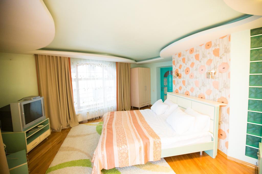 Hotel Home Sweet Home Кишинёв Экстерьер фото
