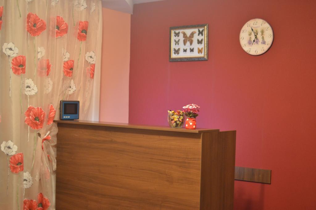 Hotel Home Sweet Home Кишинёв Экстерьер фото
